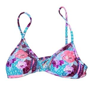Bikini top - size small
